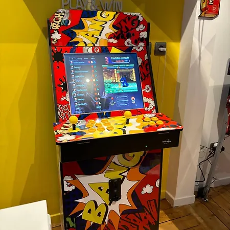 *arcade.room* Appartement Magenta